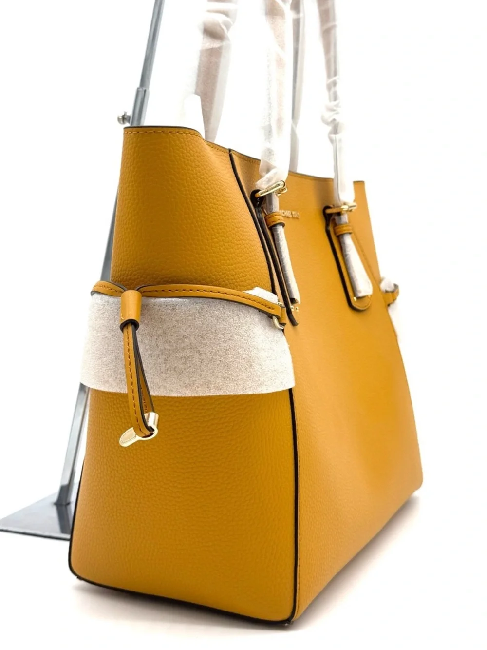 Michael Kors Voyager EW Tote Bag Leather Marigold